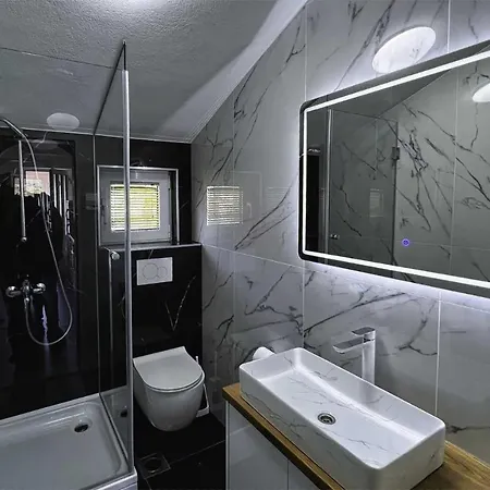 Plavi Val Apartment *