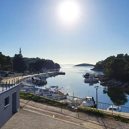 Plavi Val * Tribunj (Sibenik-Knin)