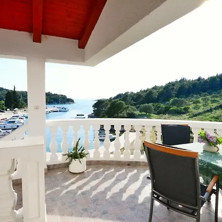 Plavi Val Apartment *