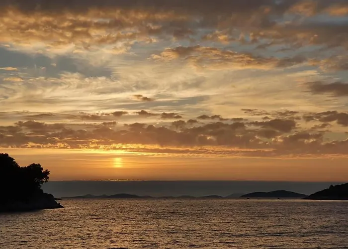 Plavi Val Daire Tribalj